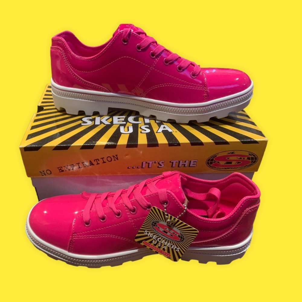 Roadies 90s Bby Sneakers